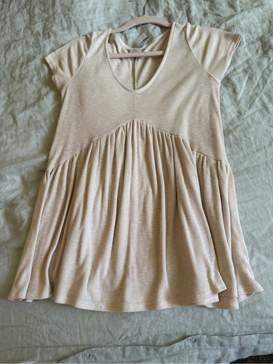 Paper Crane Tops - Women's Cream Pink Ribbed Babydoll Short-Sleeve Top